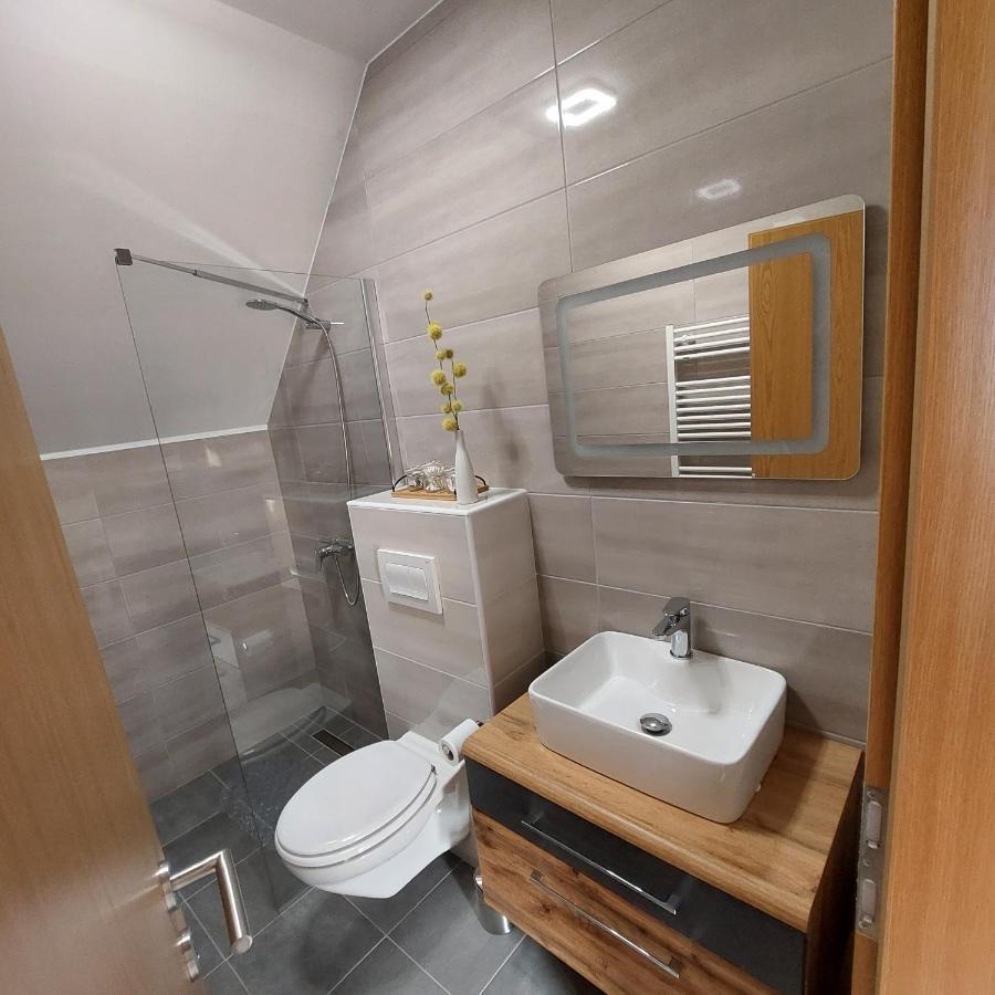 Apartmaji Biseri Краньска Гора Экстерьер фото