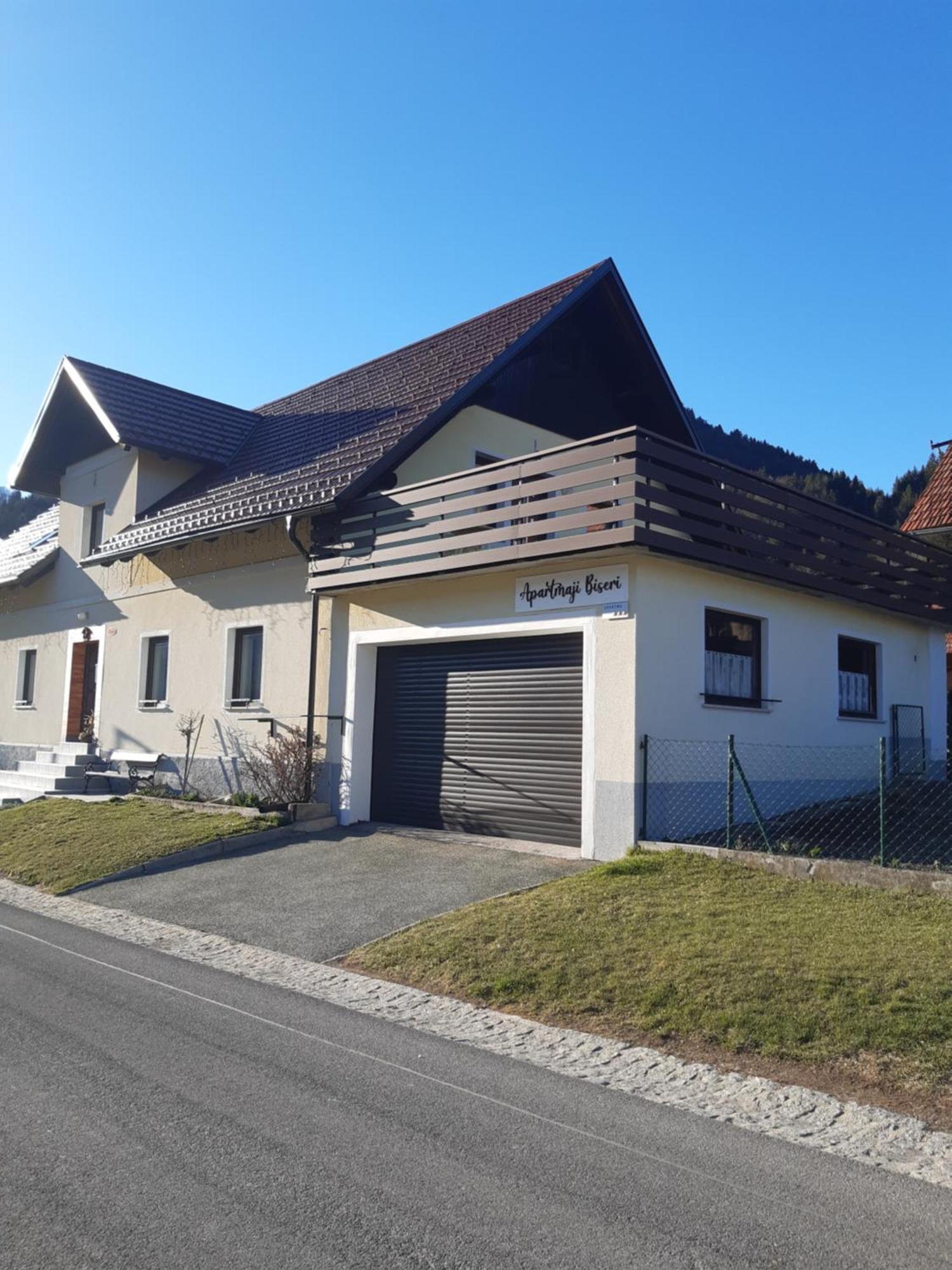 Apartmaji Biseri Краньска Гора Экстерьер фото